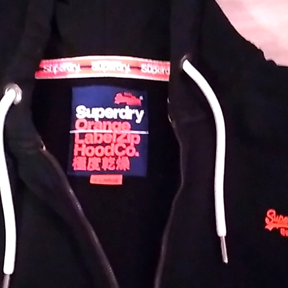 Men's Superdry hoodie - Picture 2 of 3